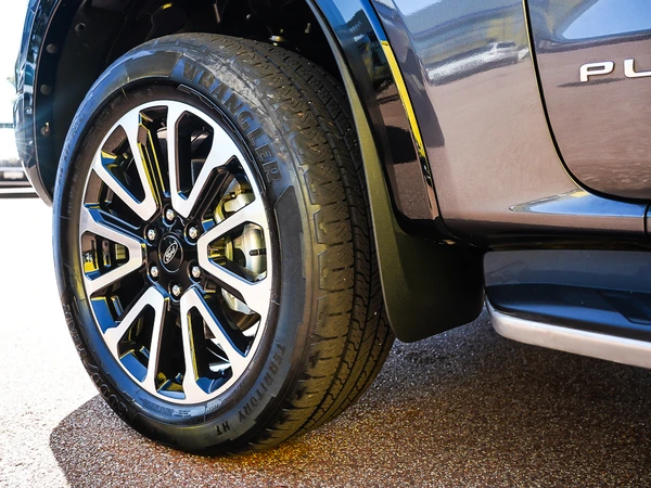 2025 Ford Ranger Platinum Diesel 4WD