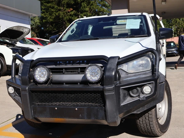 2022 Isuzu D-max SX Diesel Automatic 4WD