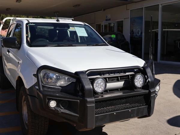 2022 Isuzu D-max SX Diesel Automatic 4WD