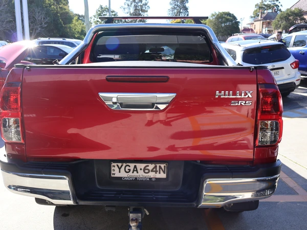 2017 Toyota Hilux SR5 Automatic Diesel 4WD