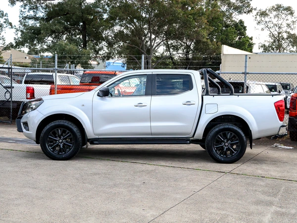2020 Nissan Navara ST Diesel Automatic RWD
