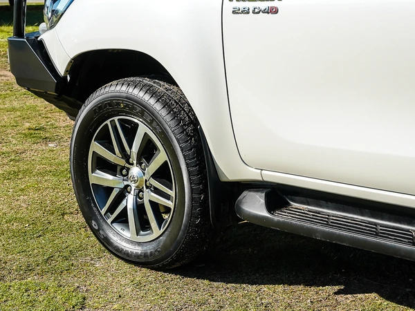 2020 Toyota Hilux SR5 Diesel 4WD Automatic