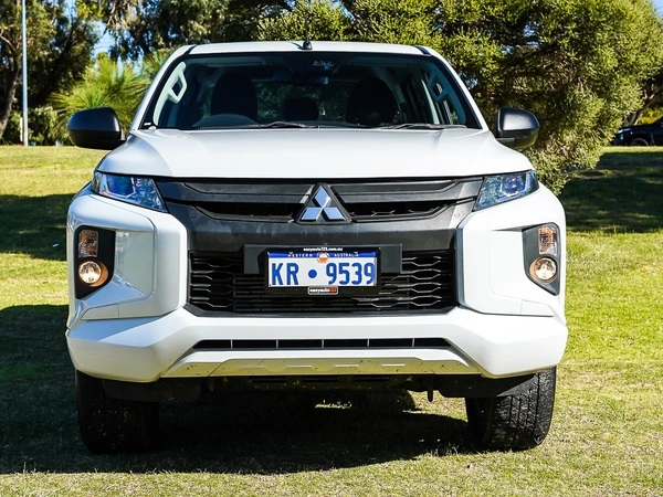 2023 Mitsubishi Triton GLX-R Diesel Automatic 4WD