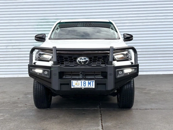 2024 Toyota Hilux SR5 Turbo Diesel 4WD Automatic