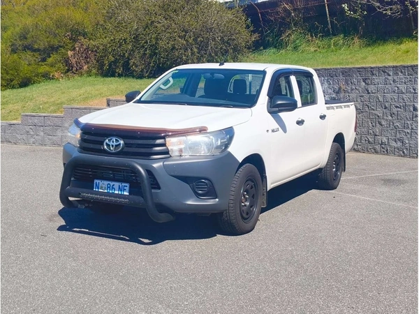 2017 Toyota Hilux Workmate TGN121R Petrol Automatic RWD