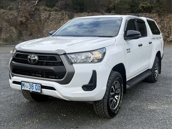 2022 Toyota Hilux SR Turbo Diesel 4WD Automatic