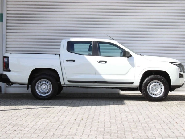 2025 Nissan Navara SL D23 Turbo Diesel 4WD Manual