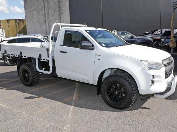 2021 Isuzu D-MAX SX Turbo Diesel 4WD Manual Transmission