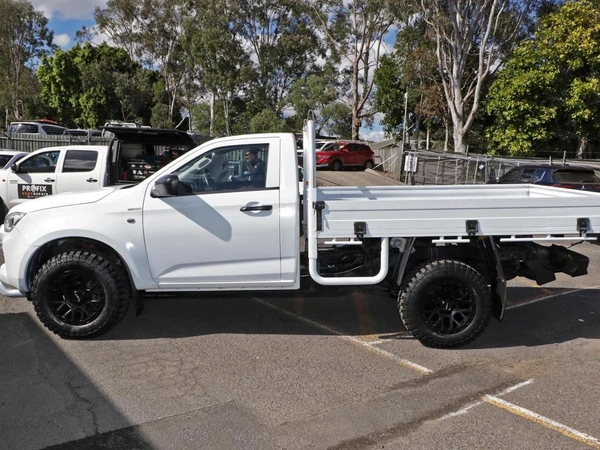 2021 Isuzu D-MAX SX Turbo Diesel 4WD Manual Transmission