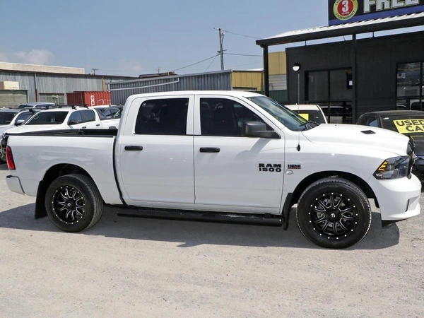 2022 Ram 1500 Express DS 4WD Automatic