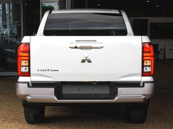 2025 Mitsubishi Triton GLS Diesel 4WD Manual