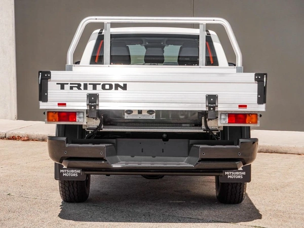 2026 Mitsubishi Triton GLX MV Turbo Diesel Manual