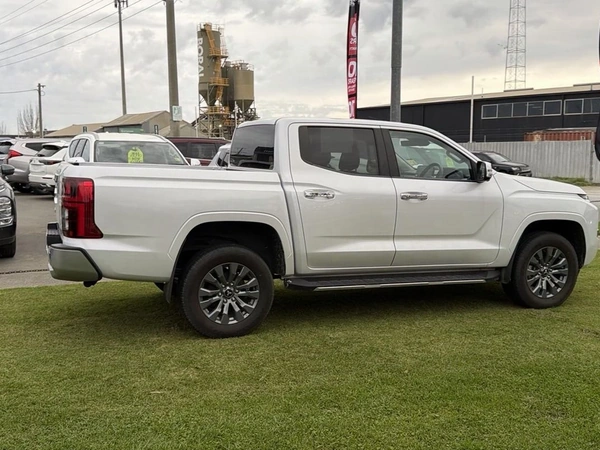 2025 Mitsubishi Triton GLS MV 4WD Turbo Diesel Automatic