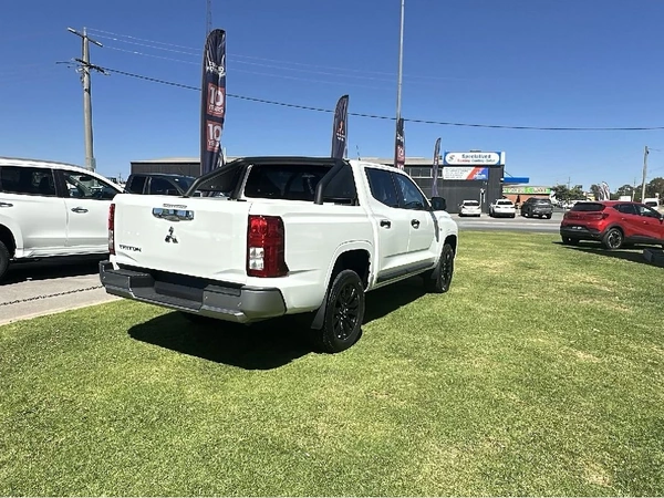 2025 Mitsubishi Triton GLX-R 4WD Turbo Diesel Automatic Transmission