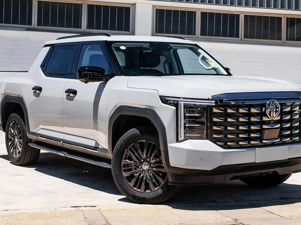 2025 Mg U9 Grey Ute Automatic Diesel