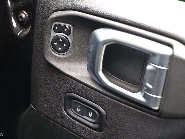2020 Jeep Gladiator Overland JT 4WD Leather Seats Heated Seats