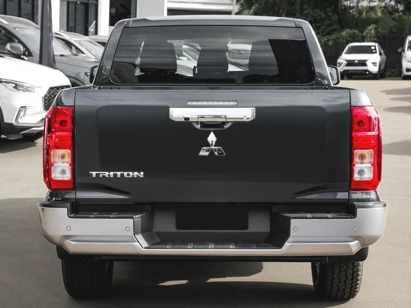 2026 Mitsubishi Triton GLX+ 4WD Manual Petrol 2.4L Turbo Engine