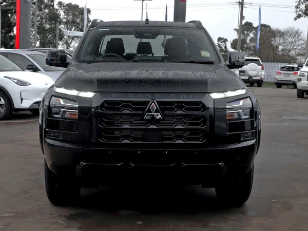 2026 Mitsubishi Triton GSR 4WD Manual Diesel 2.4L Turbo Engine