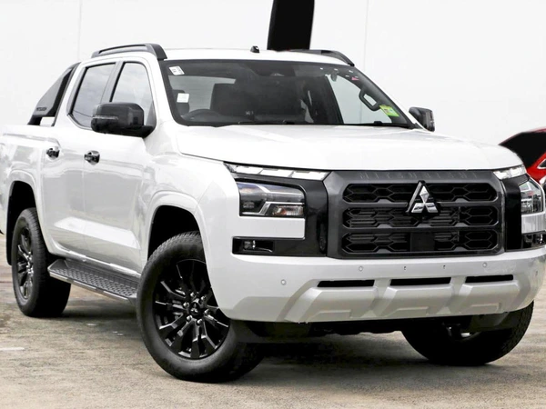 2025 Mitsubishi Triton GSR Special Edition 4WD Automatic Diesel