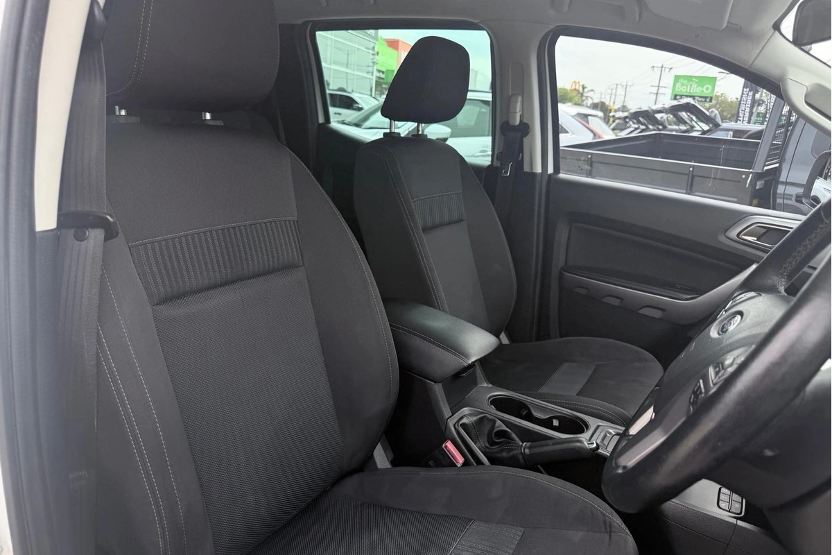 Photo 12