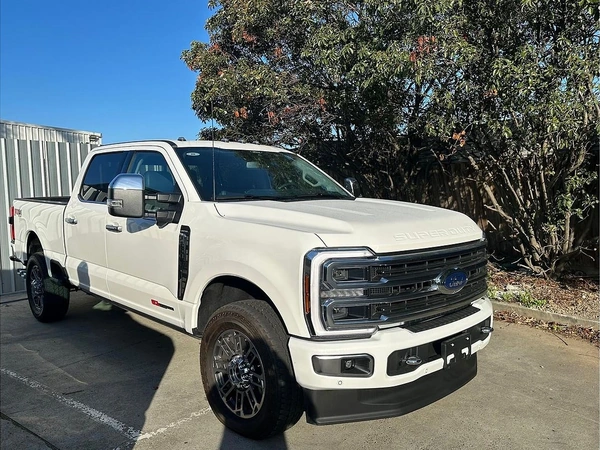 2024 Ford F350 Limited 4WD Automatic Diesel