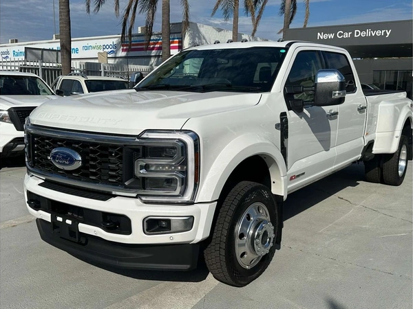 2026 Ford F450 Platinum Plus 4WD Automatic Diesel
