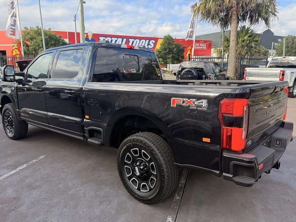 2025 Ford F350 Used