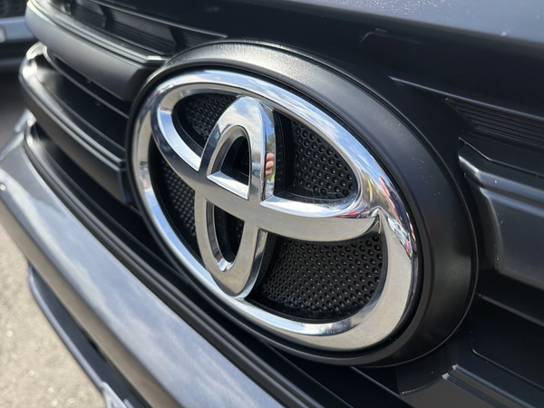 2016 Toyota Hilux Workmate Auto 4x2 Rear Wheel Drive