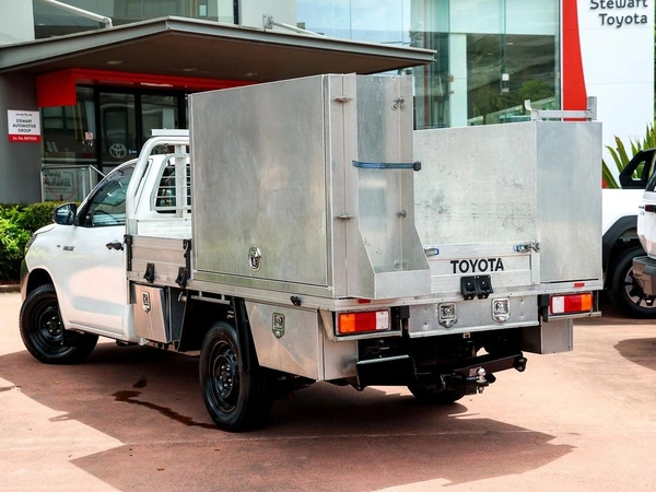 2017 Toyota Hilux Workmate Automatic RWD