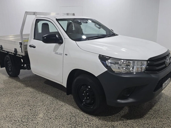 2021 Toyota Hilux Workmate Rear Wheel Drive Manual