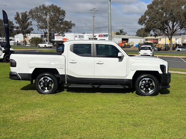 2025 Kia Tasman SX+ 4WD Automatic Diesel