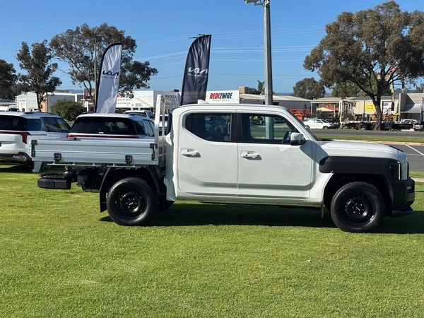 2025 Kia Tasman S 4WD Automatic
