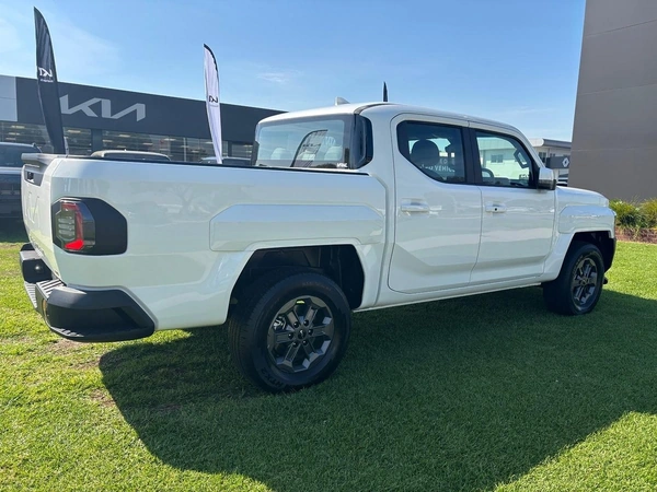 2025 Kia Tasman SX 4WD Automatic