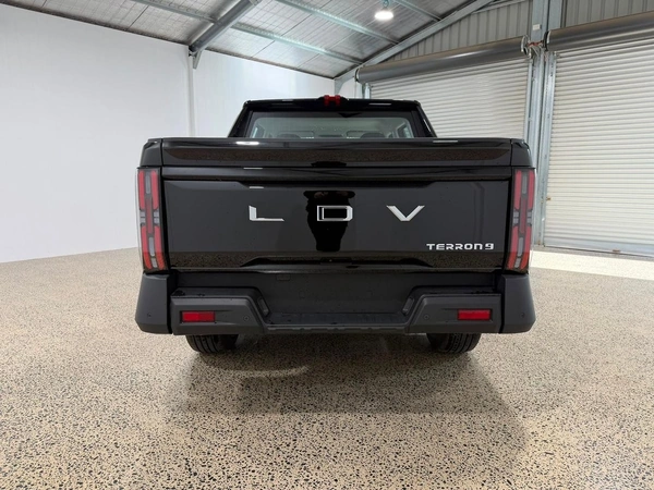 2025 Ldv Terron 9 Evolve AWD Automatic