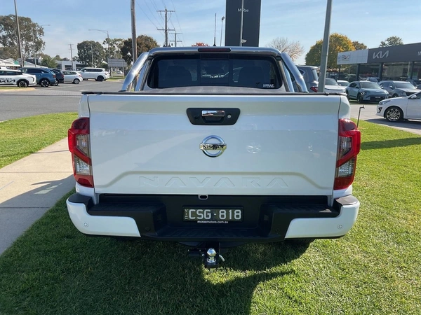 2023 Nissan Navara ST 4WD Automatic