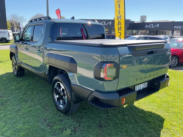 2025 Kia Tasman X-Line 4WD Automatic