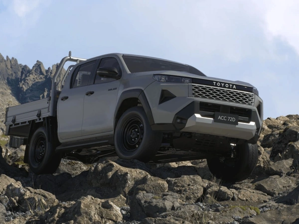 2025 Toyota HiLux SR 4WD Automatic Diesel