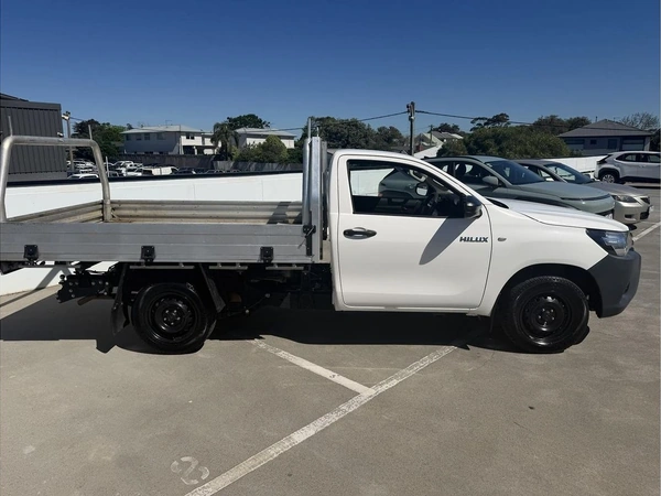 2020 Toyota Hilux Workmate Manual RWD