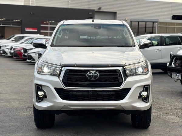 2019 Toyota Hilux SR5 Turbo Diesel 4WD Automatic