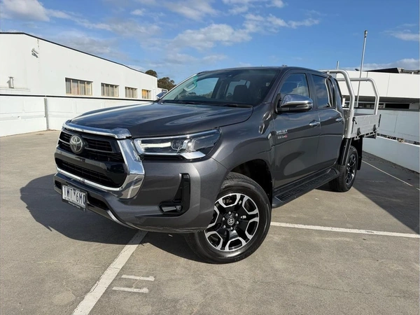 2022 Toyota Hilux SR5 Turbo Diesel 4WD Manual