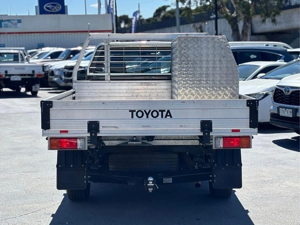 2024 Toyota Hilux Workmate Manual 4x4