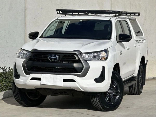 2023 Toyota Hilux SR Turbo Diesel 4WD Manual Transmission