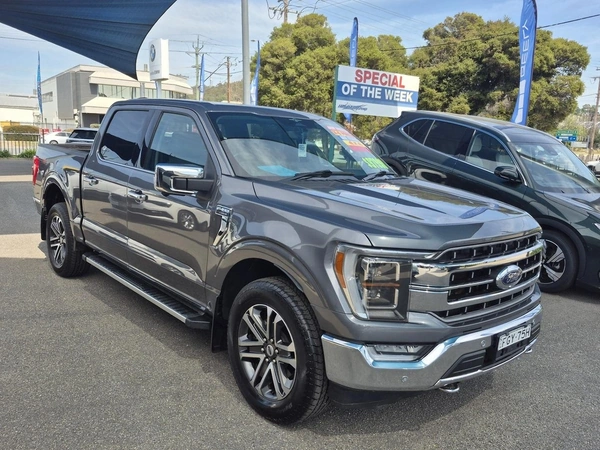 2023 Ford F-150 Lariat 4WD Automatic